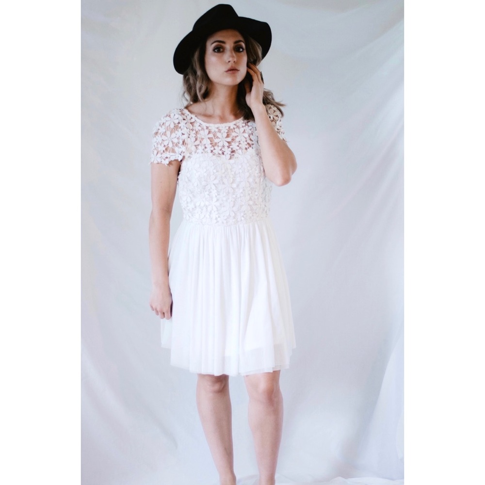 Xenia Crochet Lace Flowers Dress
